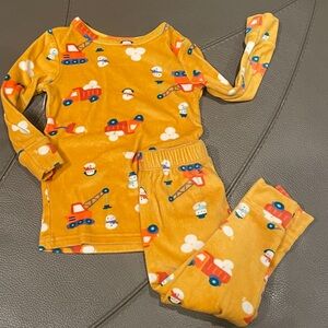 2T velour PJ set fuzzy Cat & Jack Yellow construction trucks
